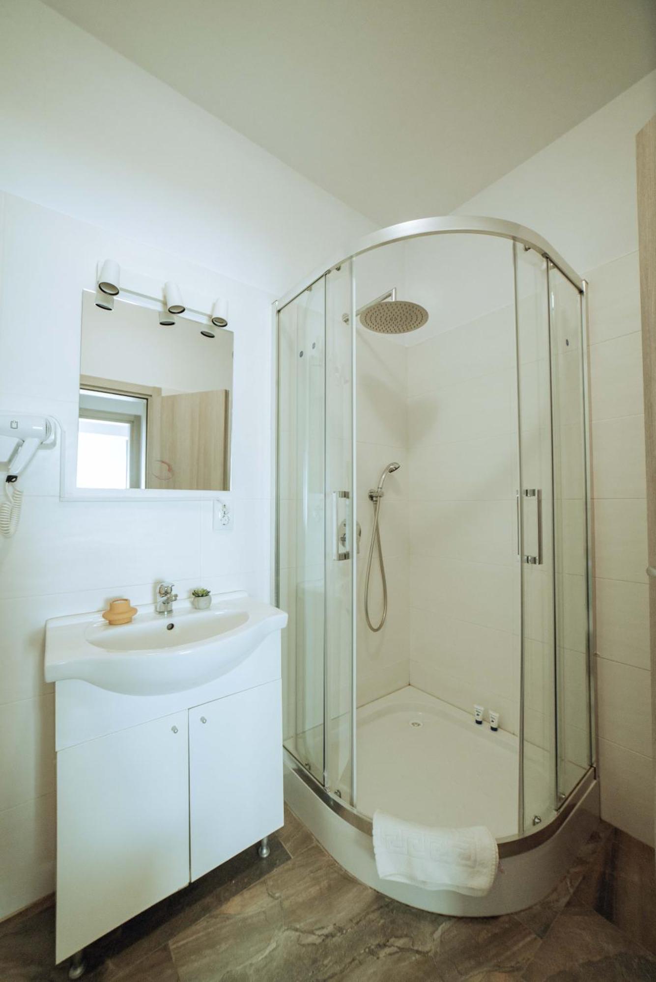 Cozy Apartments - One Residence Яссы Экстерьер фото